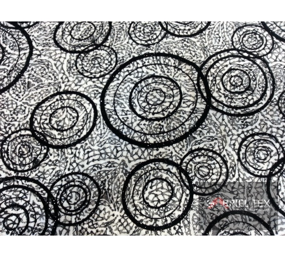 Black-white circle figured lace