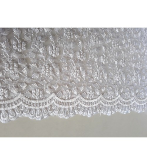 White embroidered casual lace