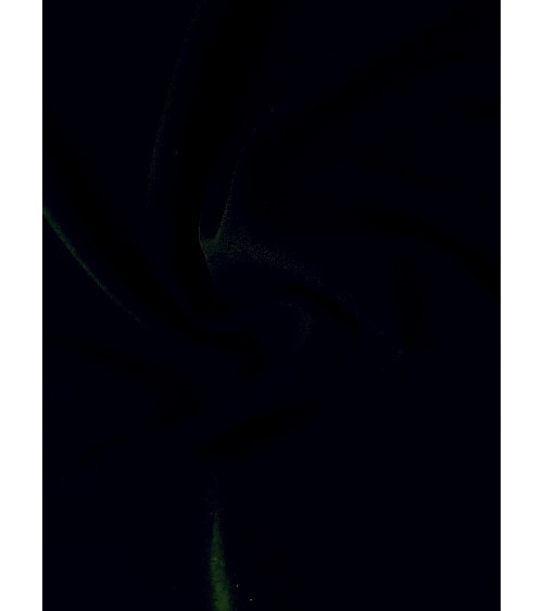 Fekete műszálszövet terítő 220x140 cm