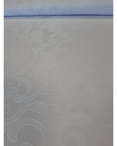 Fehér, ferdepánntal szegett teflonos terítő 180x140 cm