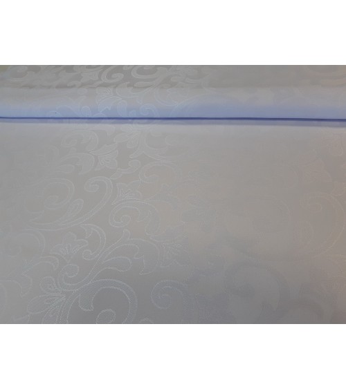 Fehér, ferdepánntal szegett teflonos terítő 220x140 cm